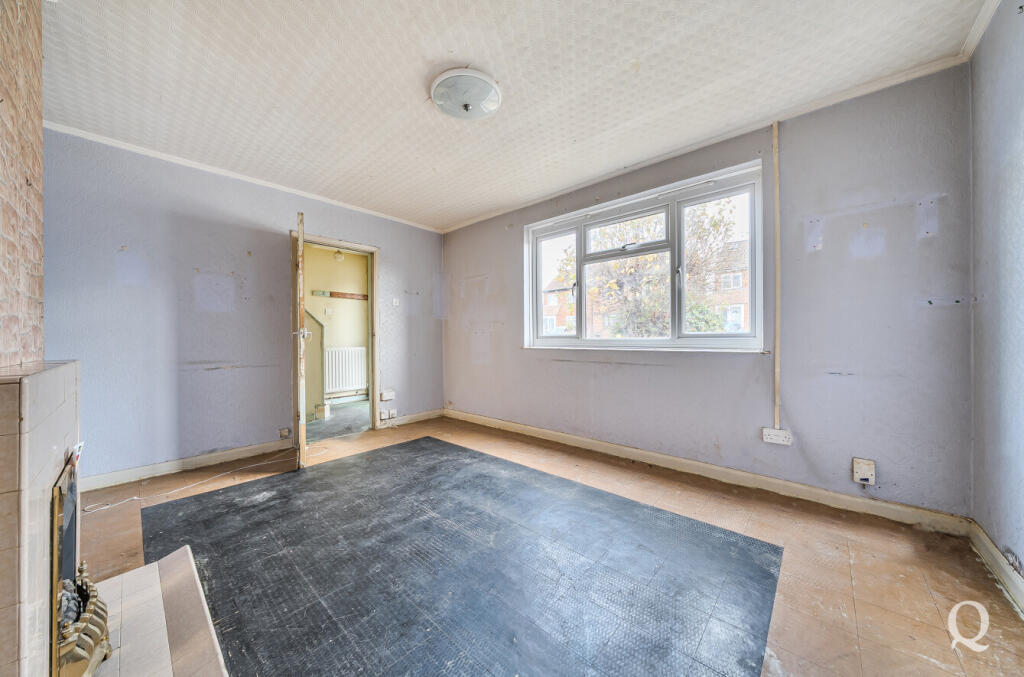 b90c659c-e963-4c4...