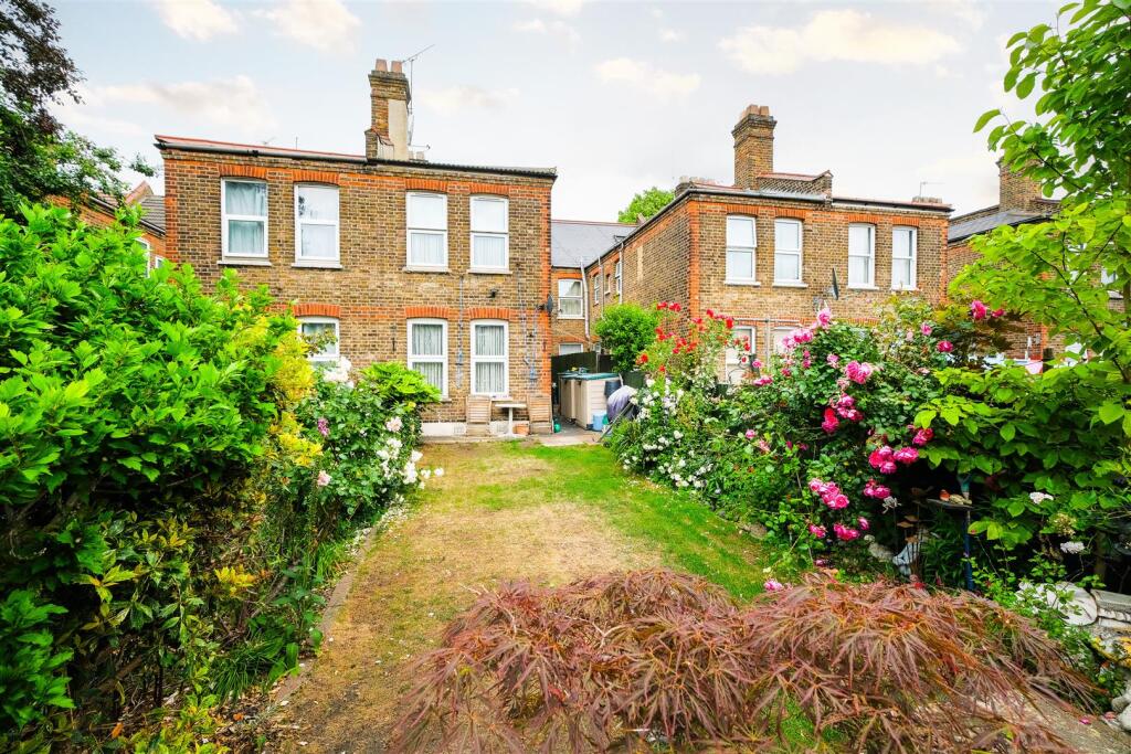 57 Blyth Road-21.jpg