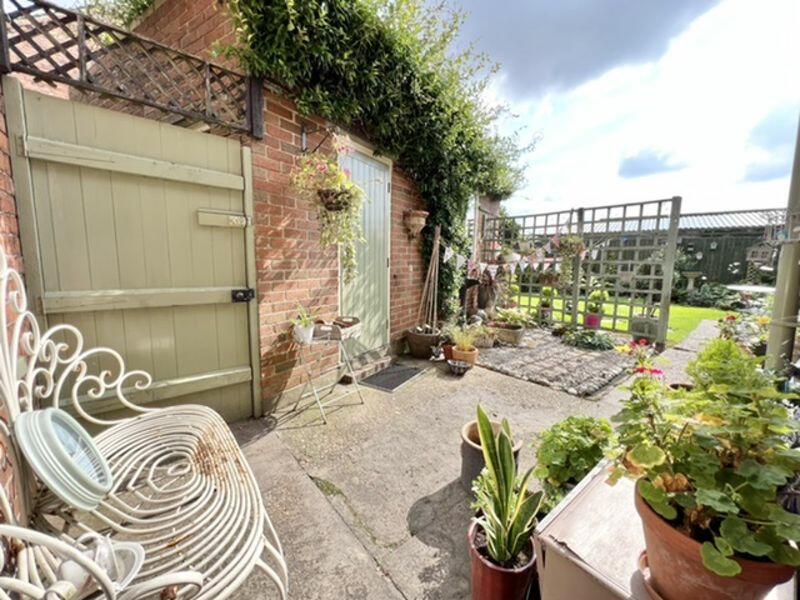 Patio to rear garden