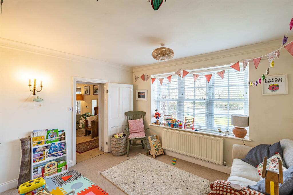 Play Room / Bedroom 4