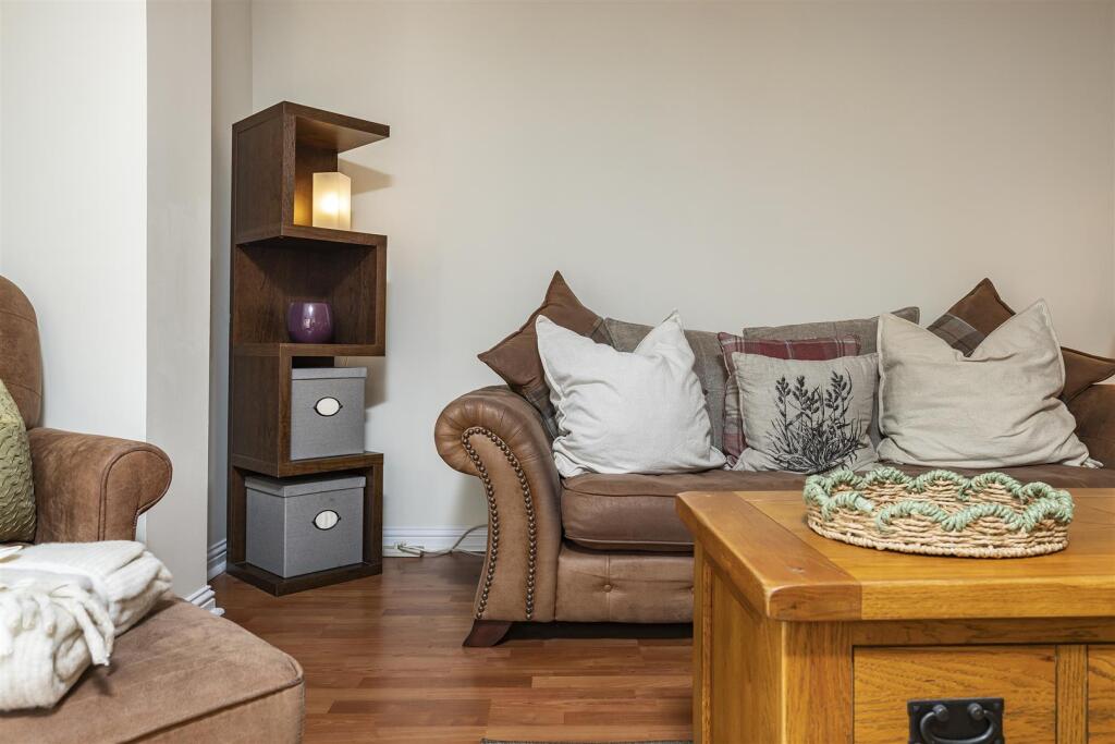 1 Castle Street Flat 3_8.jpg