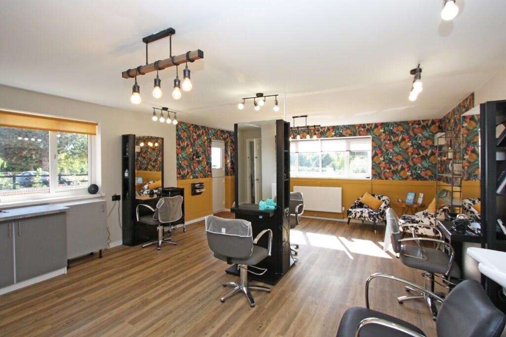 Hairdressinhg salon