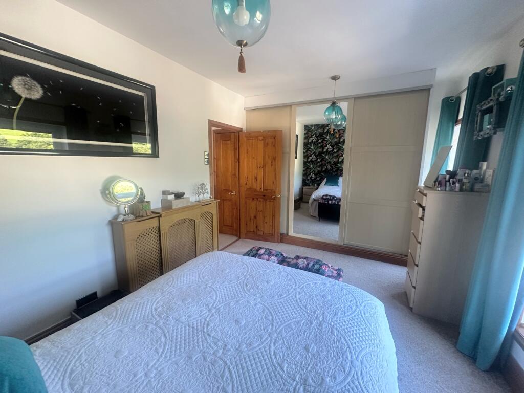 D8BF209F-2D2B-4026-B791-8FBEB3780117