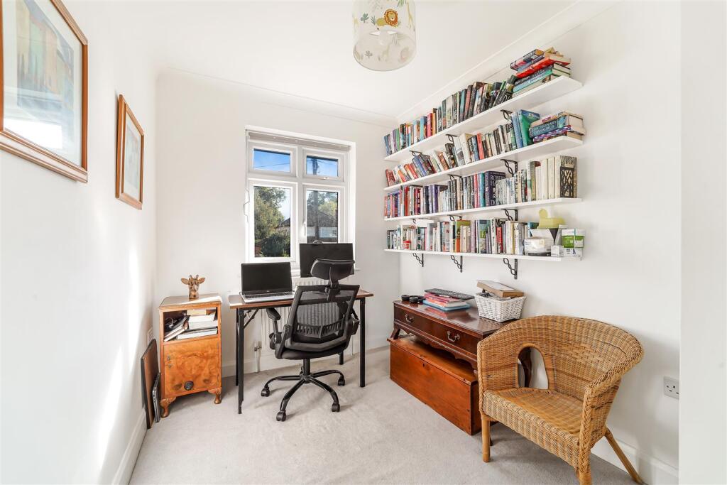 NORTH VIEW CRESCENT (6).jpg