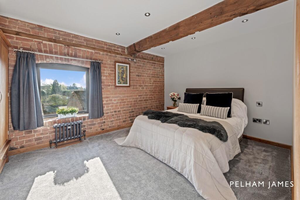 Bedroom 5, St Pega's Granary, Peakirk
