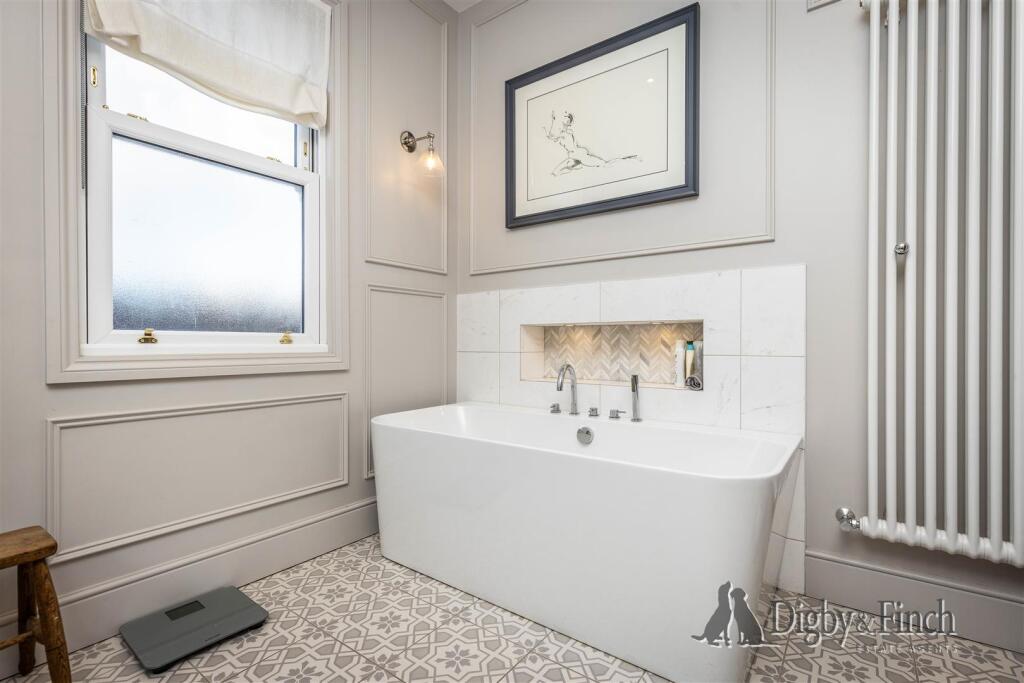 16, Chaworth Road West Bridgford, Nottingham, NG2 