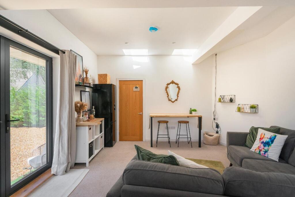 3C5LBY - Garden Studio B.jpg