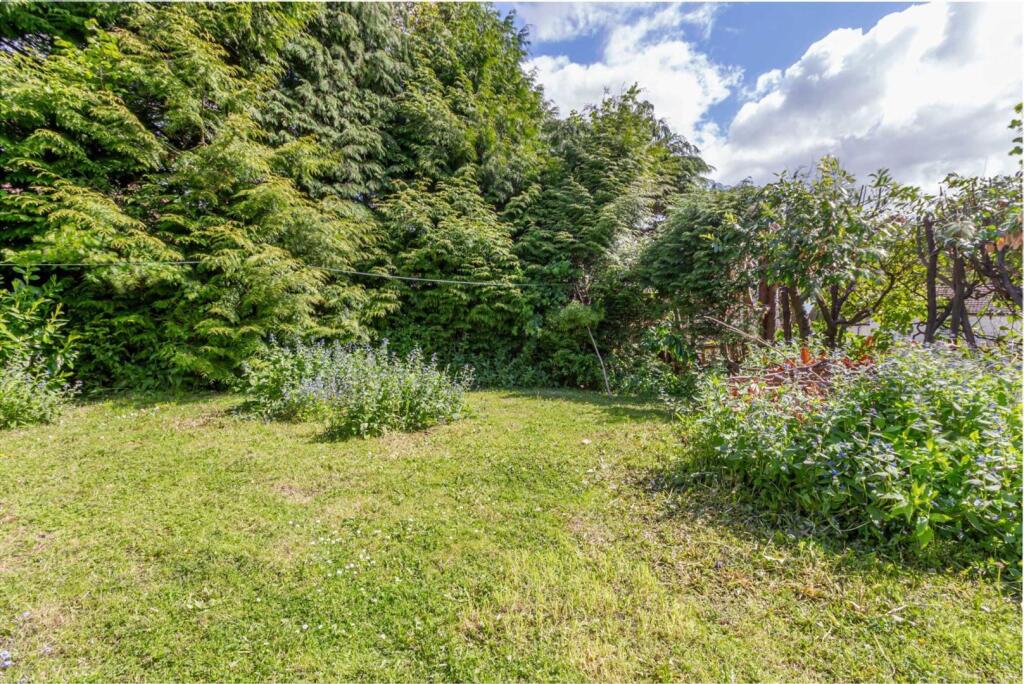 77 Albert Rd South9.jpg