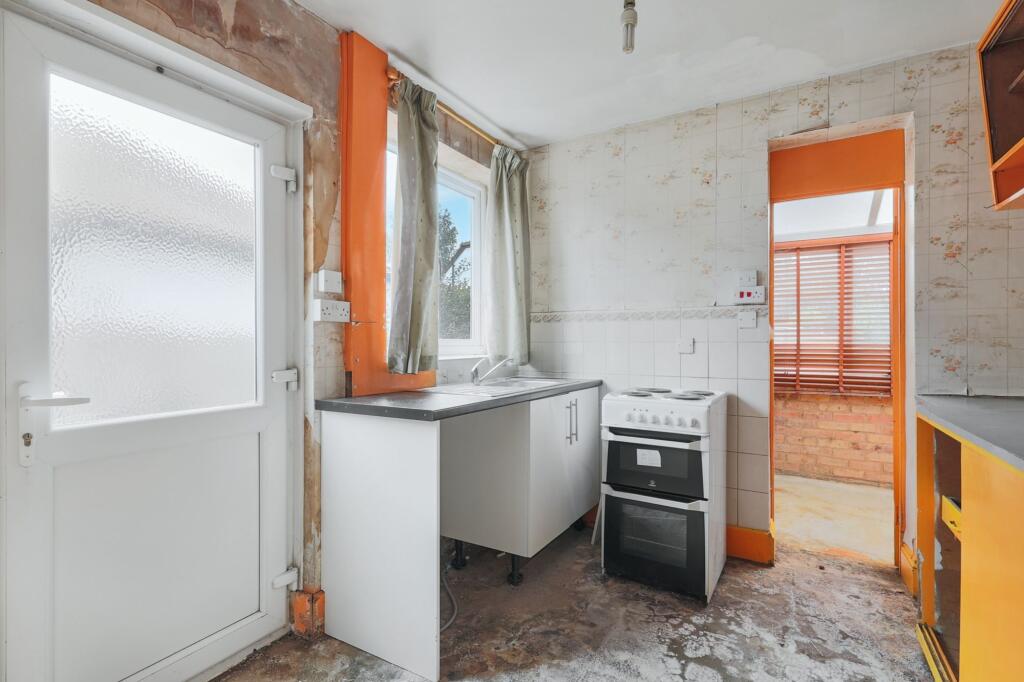 89 Elmbridge Road, Gloucester, Gloucestershire, GL2 0PG