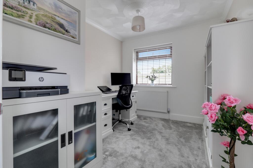 14- Rob Hammond EweMove Ponefract