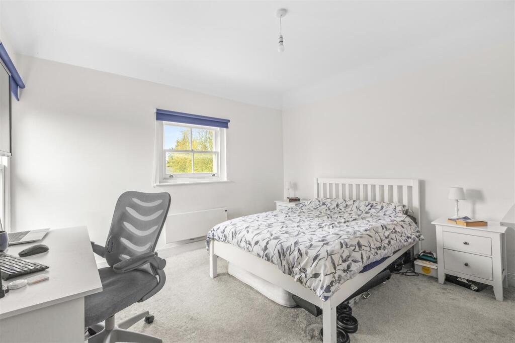 Flat 3 Priory Villas, Priory Road, HP13 6GZ-9.jpg