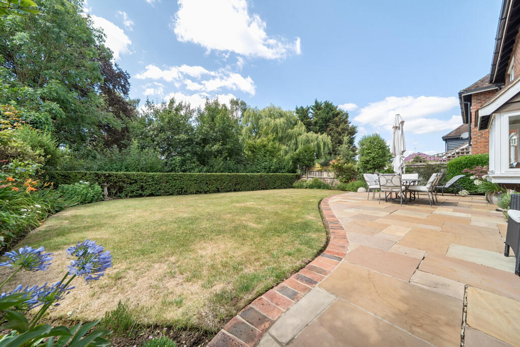 1314774-7-686d048...