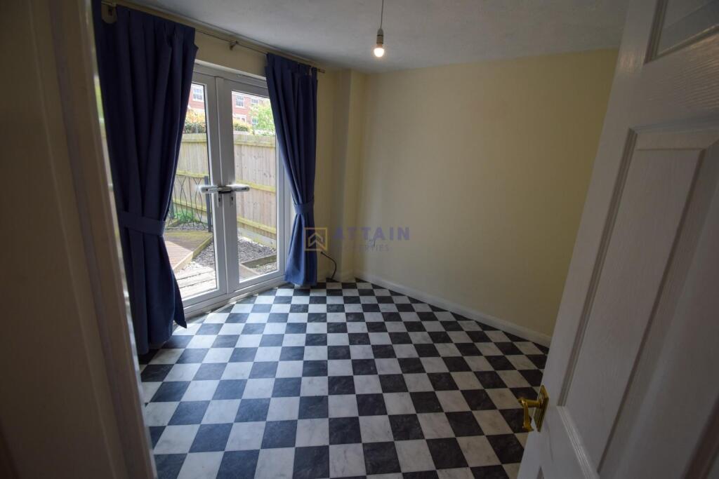 Bedroom 4 or Garden Reception Room.jpg