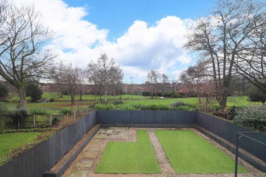 Rear Garden &amp; View