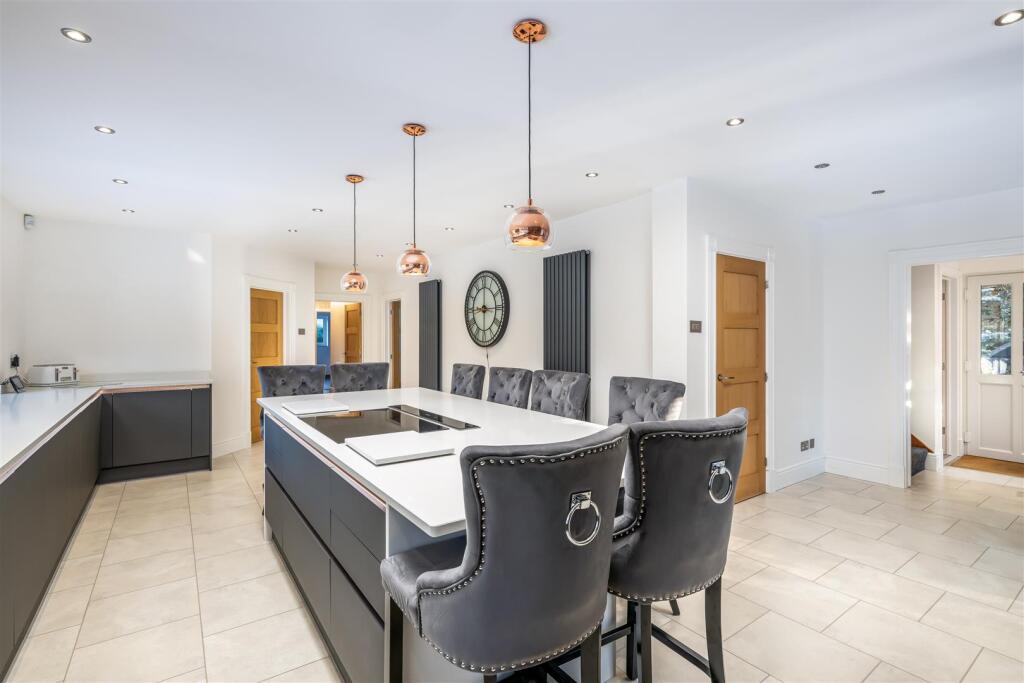 260105 - 90 Hookhams Lane, Renhold - 16.jpg