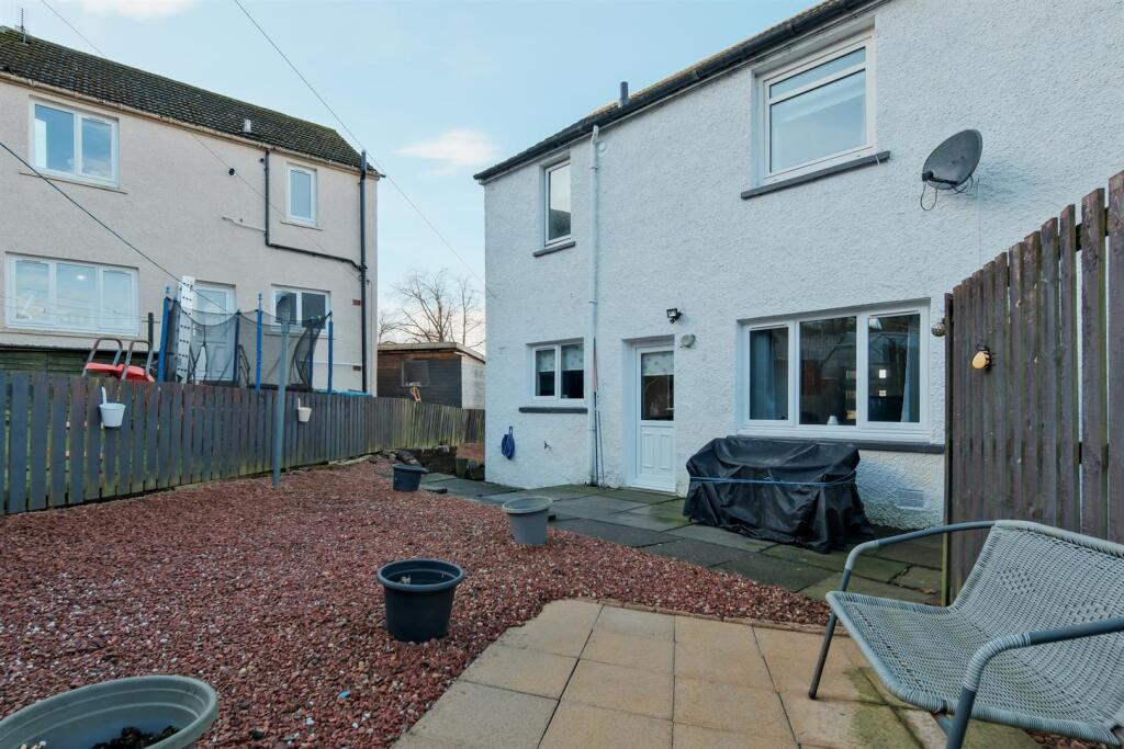 038-282 North Dryburgh Road, Wishaw.jpg