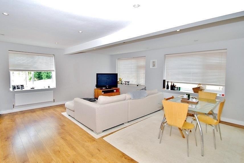 Living / dining room