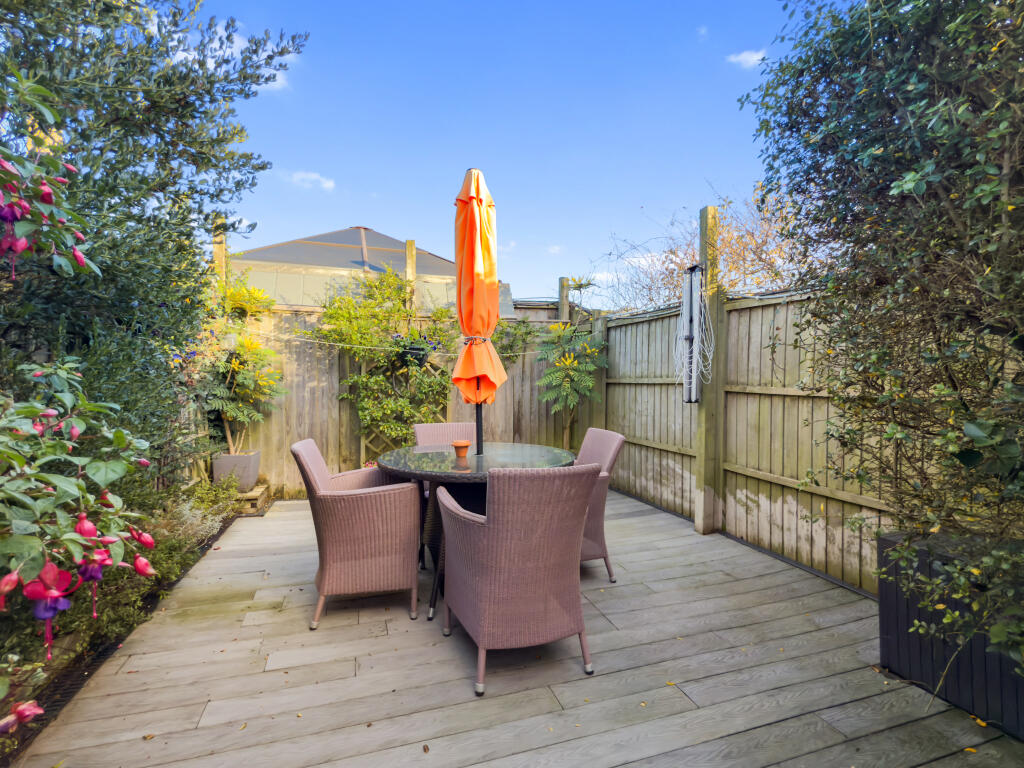 Annexe Garden