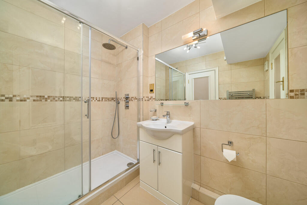 54 Sussex Square,...