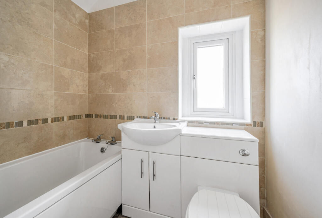 4-681b3ad494aef-1...