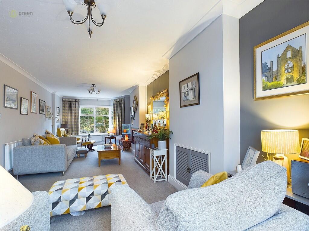 CAM03830G0-PR0116...