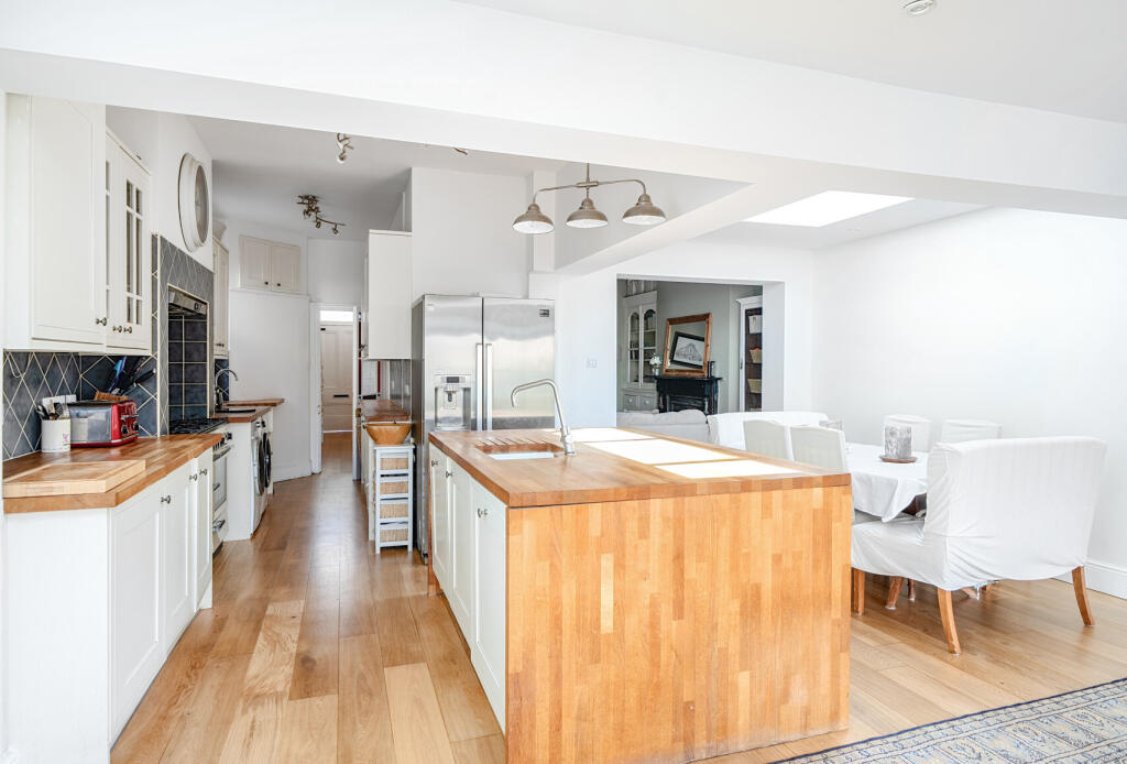 1346868-8-68bed86...