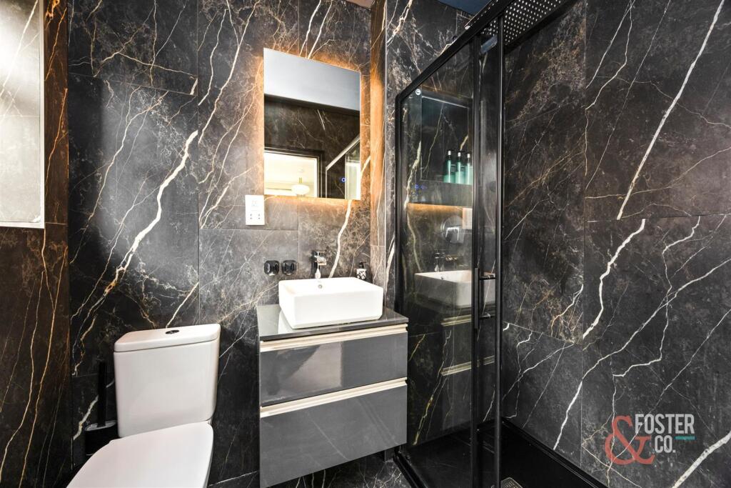 Tivoli Crescent North, 95_010.JPG