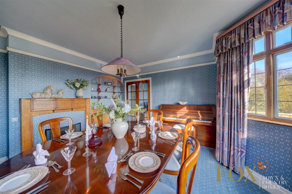 2 St Catherins Hill (5).jpg