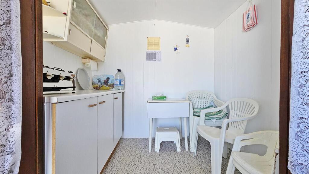 Beach Hut