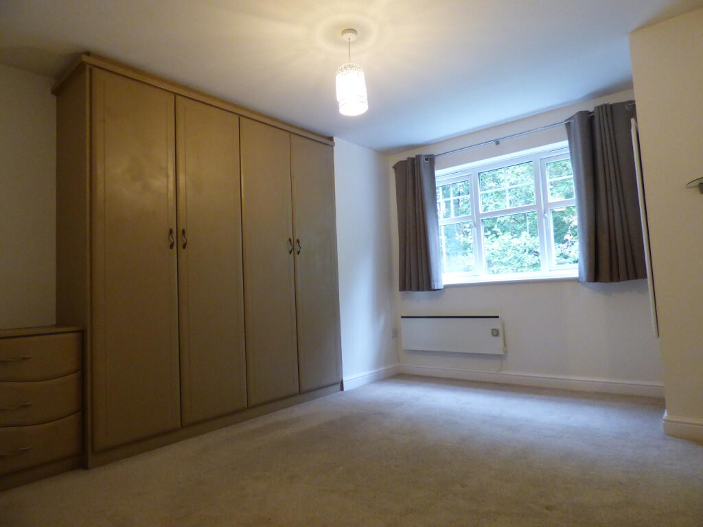 Main bedroom