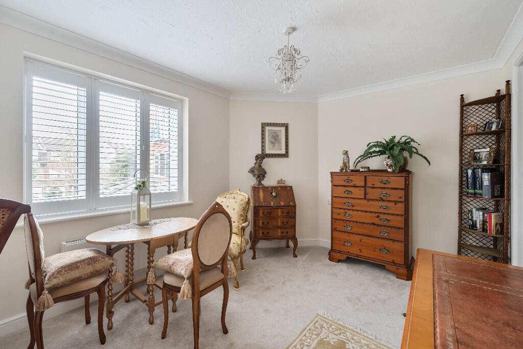 Dining / Bedroom 2