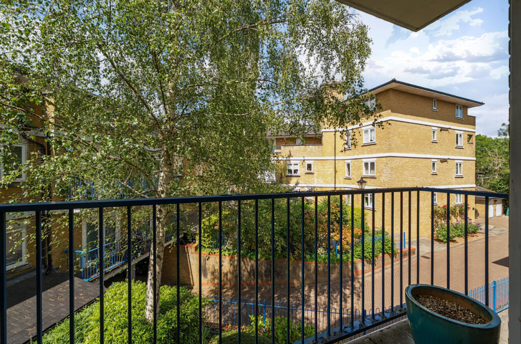 1302991-4-683d7d0...