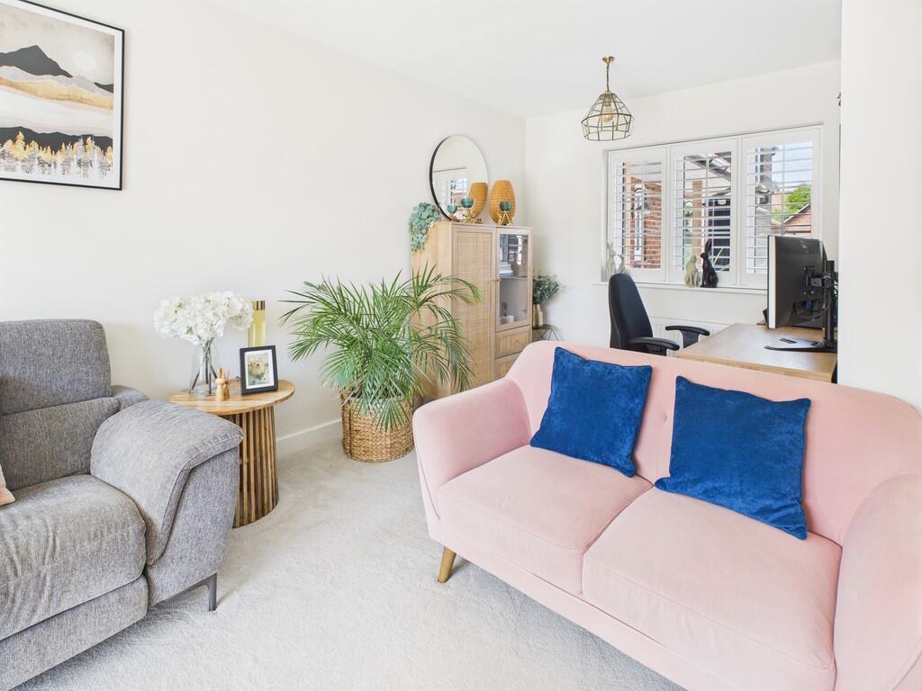 CAM05068G0-PR0038...