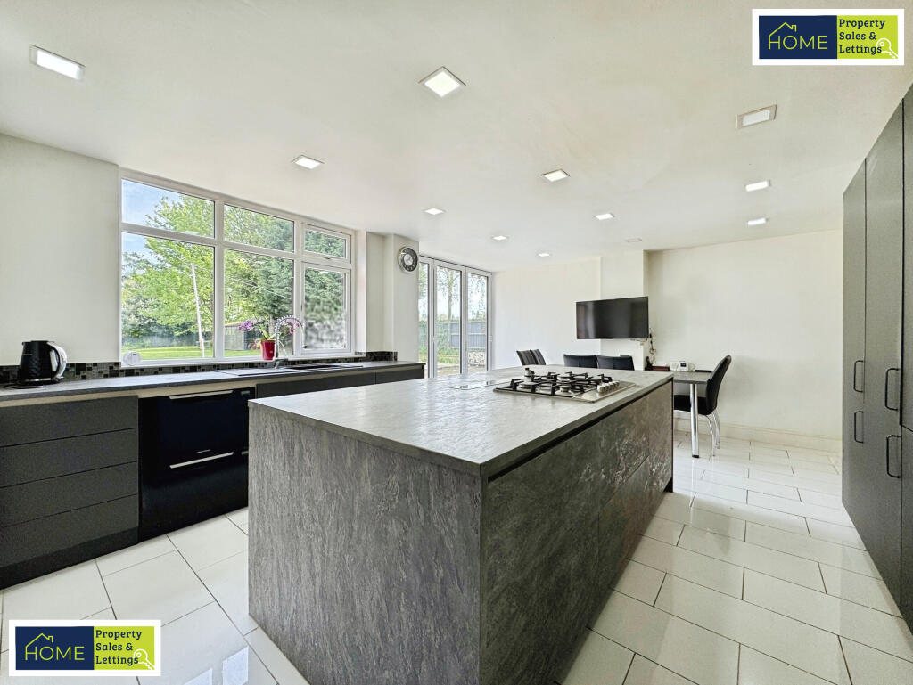 585 Loughborough Road, Birstall, Leicester, LE4 4N