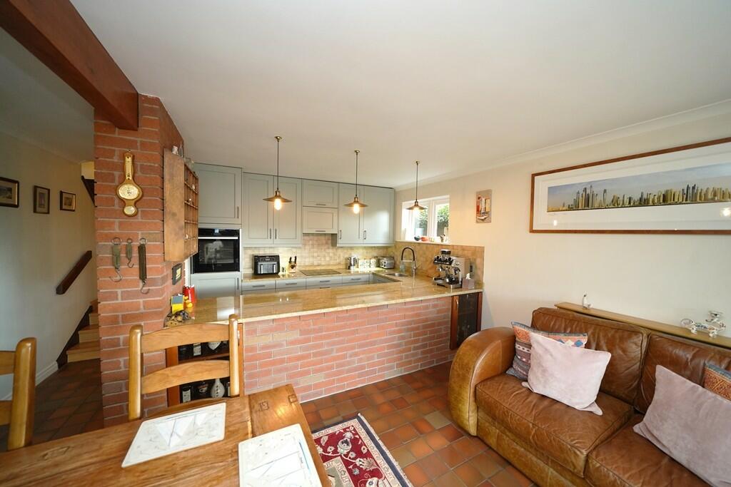 Family room/Livin...