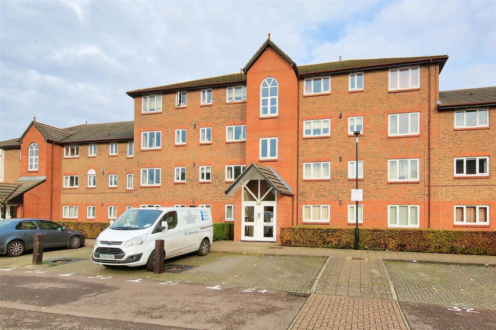 26_peartree_avenue_image6_15777_4.jpg