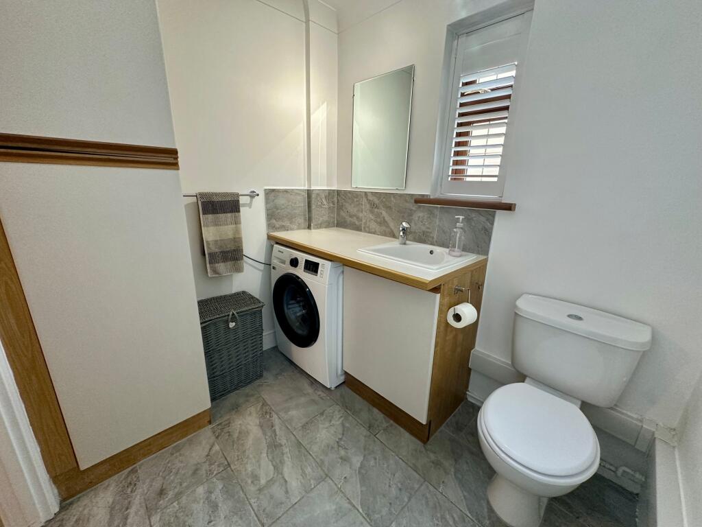 Utility/Cloakroom