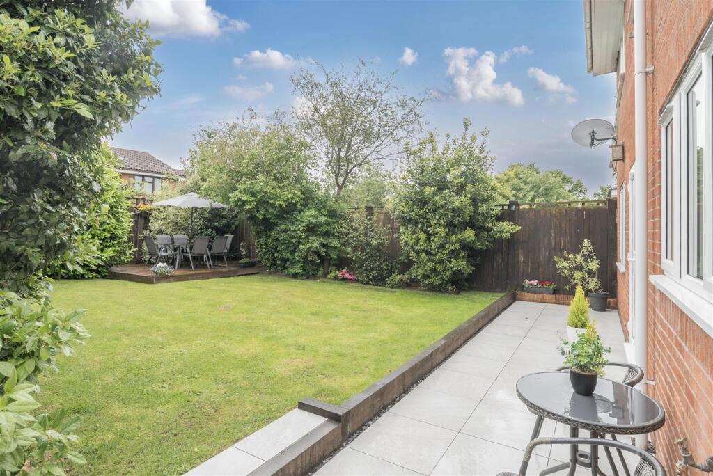 13 Keats, Galley Common