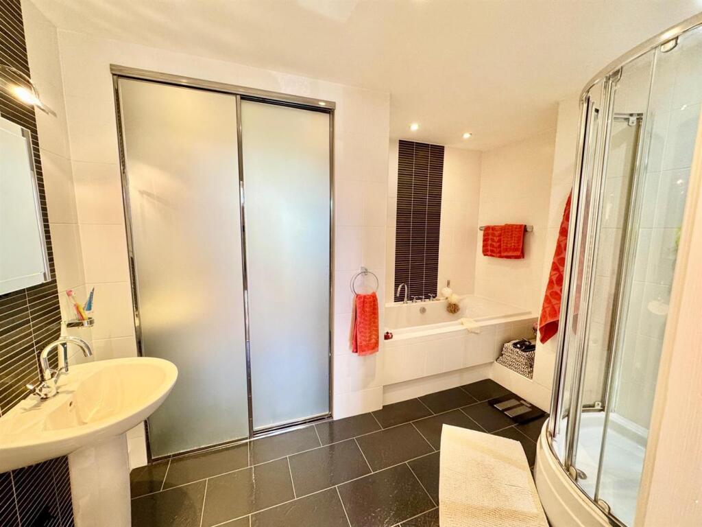 PHOTO-2025-04-13-20-45-42 (30).jpg