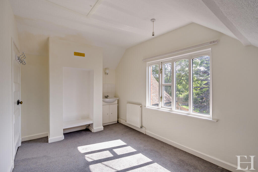 8659306-interiorW...