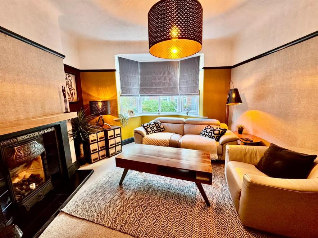 WhatsApp Image 2025-09-25 at 14.53.30 (3).jpeg