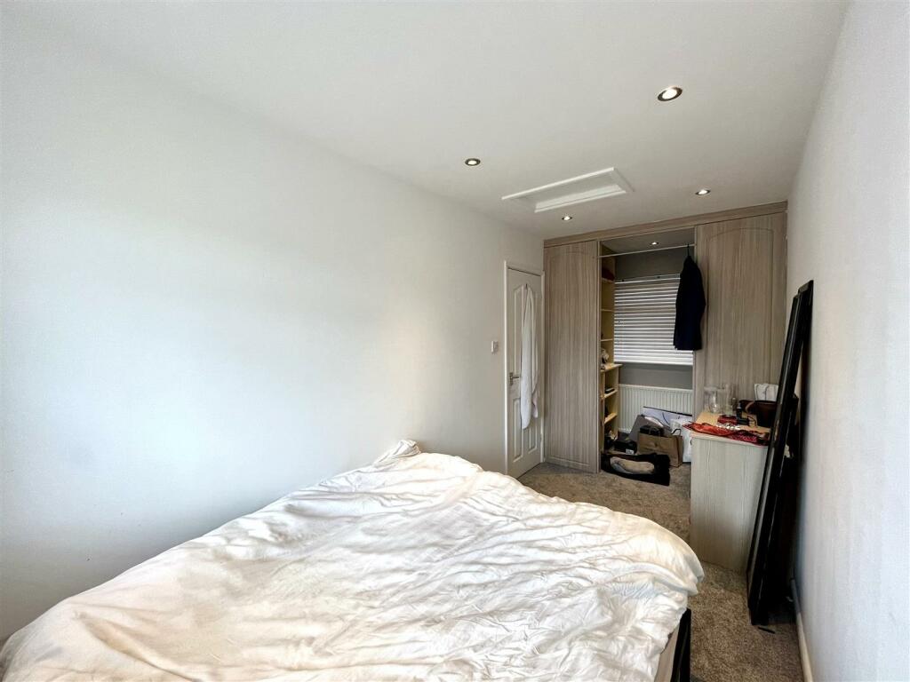 Bedroom 2 Aspect 2