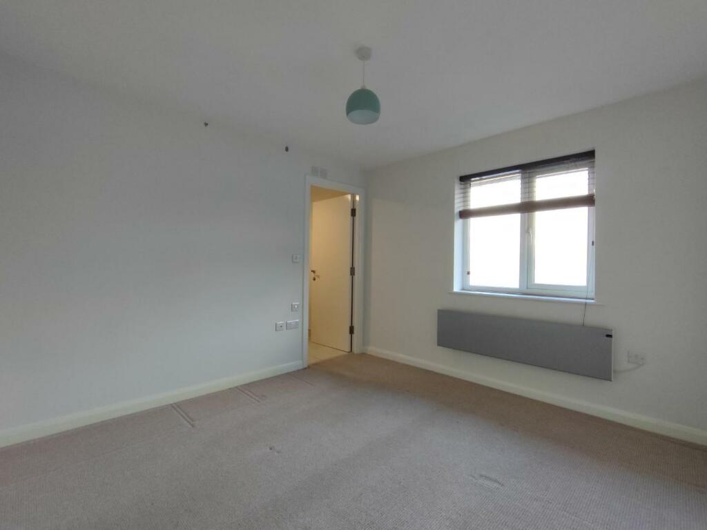Bedroom 1 Aspect 2