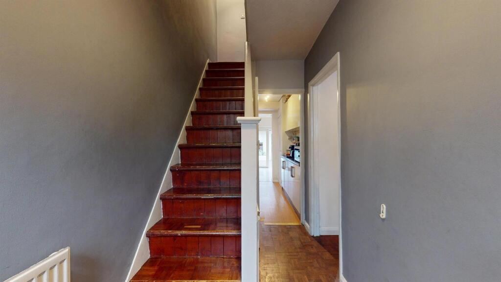Property for sale by Barrain London