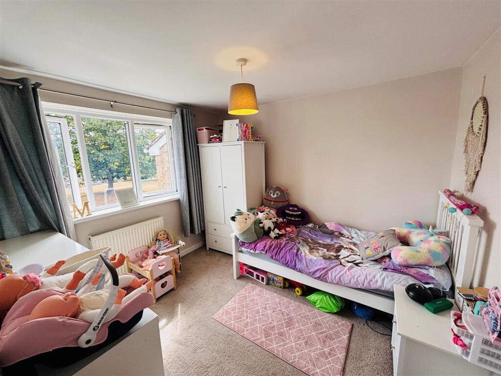 15hampbed1.jpg