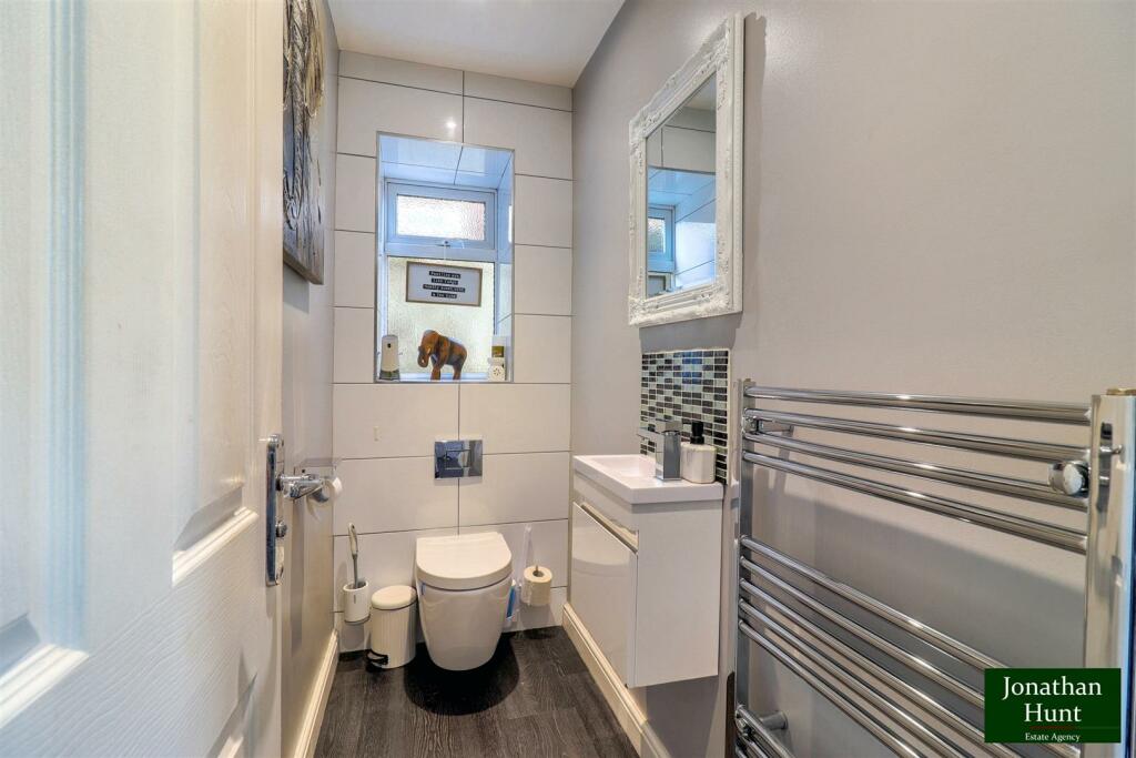GROUND FLOOR WC