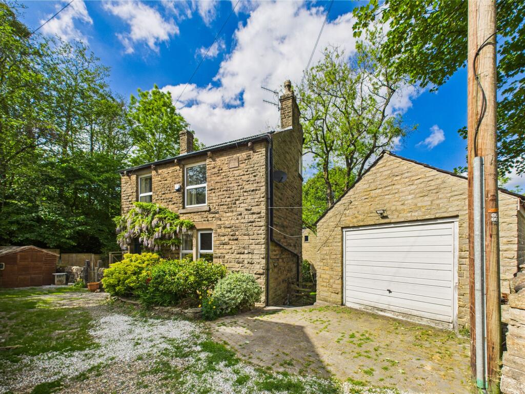 Front Aspect and Garage