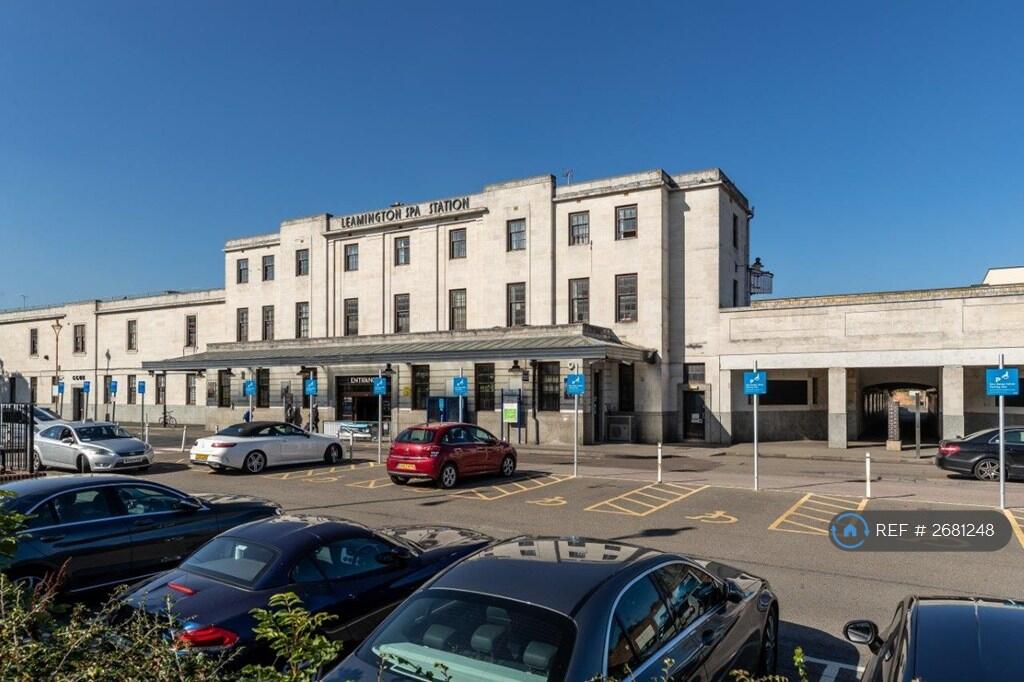 Leamington Station