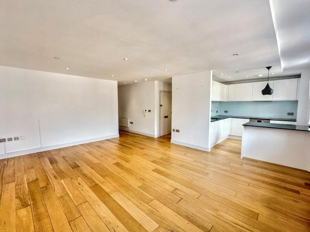 WhatsApp Image 20250912 at 162249_316783ae.jpg