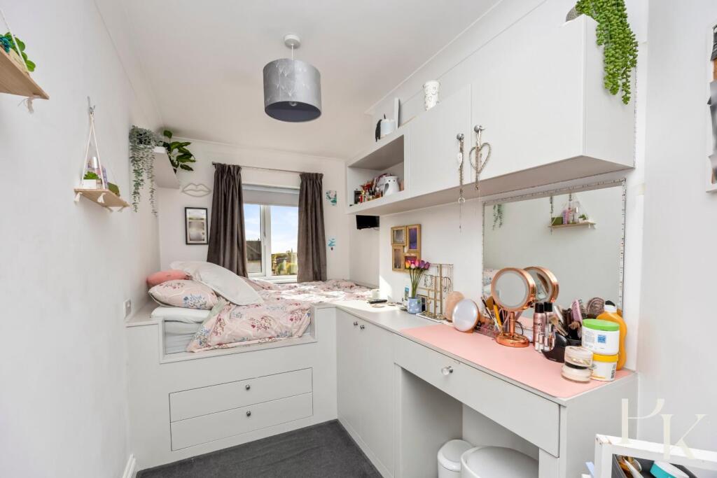 Maytree Close 2_002.JPG